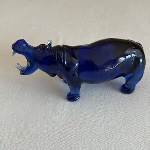 Stunning art glass 8” hippopotamus